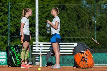 Marie-Lynn Tiedemann 596 - LL TG Duesternbrook - TSV Glinde : Ergebnis: 3:6